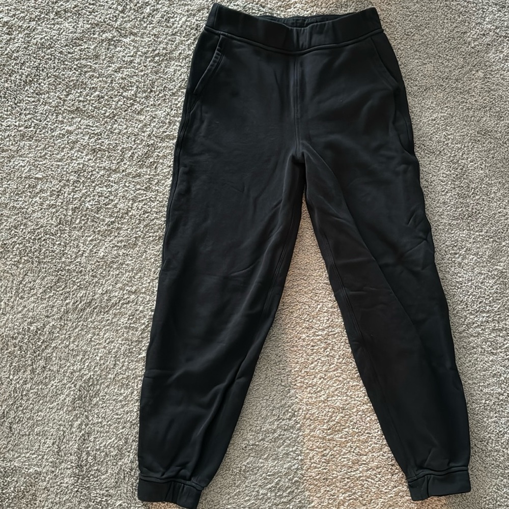 Lulu lemon sweats